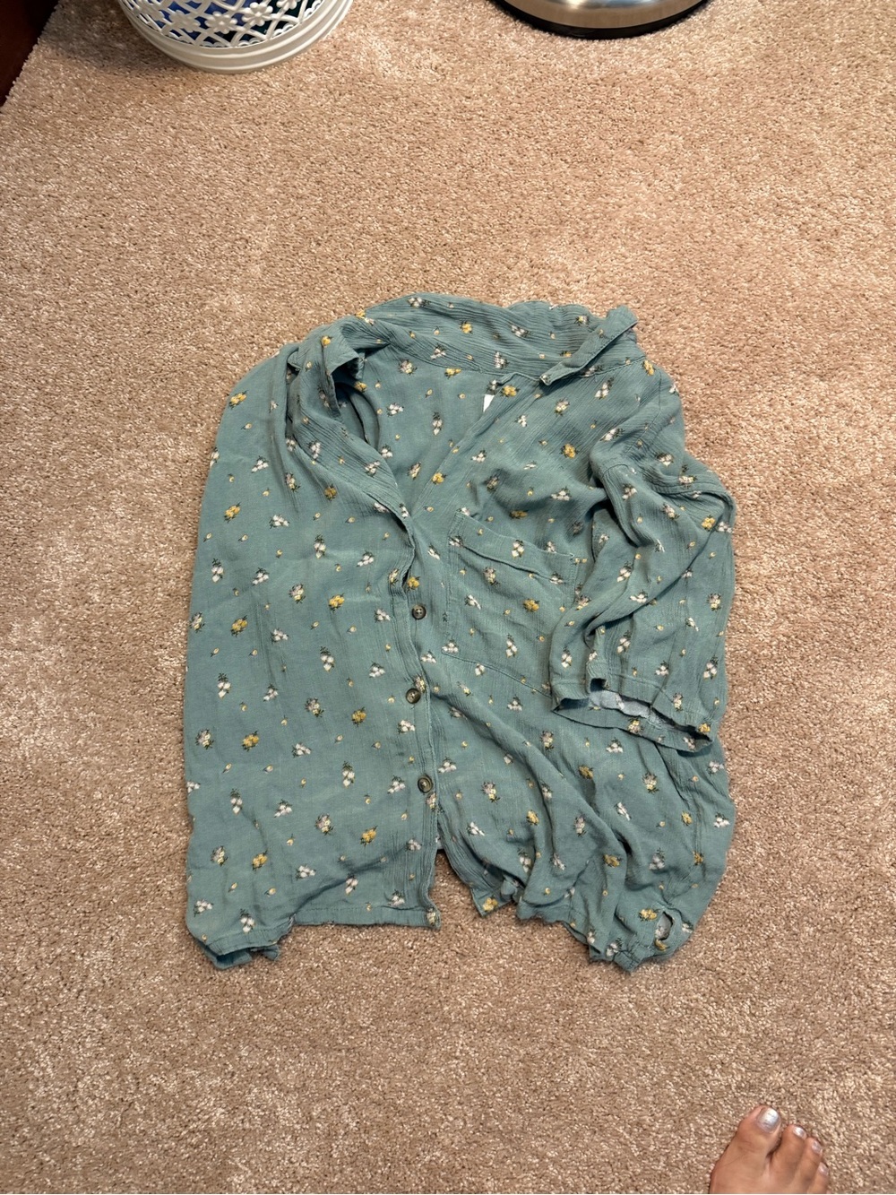 Womens Green Floral Button-up shirt AE